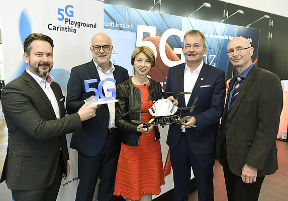 Eröffnen 5G Playground: Hornböck und Schönegger (BABEG), Schaunig (Land KTN), Grausam (A1), Wöllik (FH)